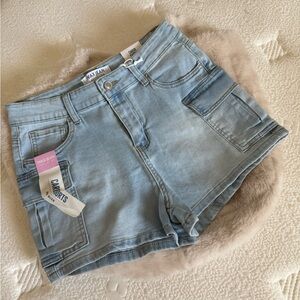 Max Jeans Women's Denim Cargo Shorts